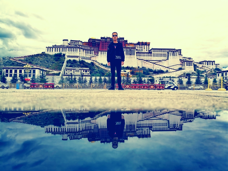 光辉岁月的第一张照片--梅州相亲服务中心