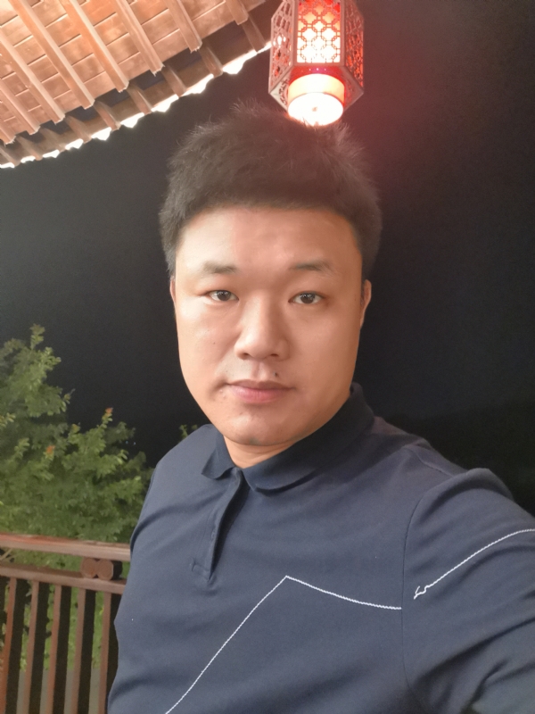 耿直boy的第一张照片--梅州相亲服务中心