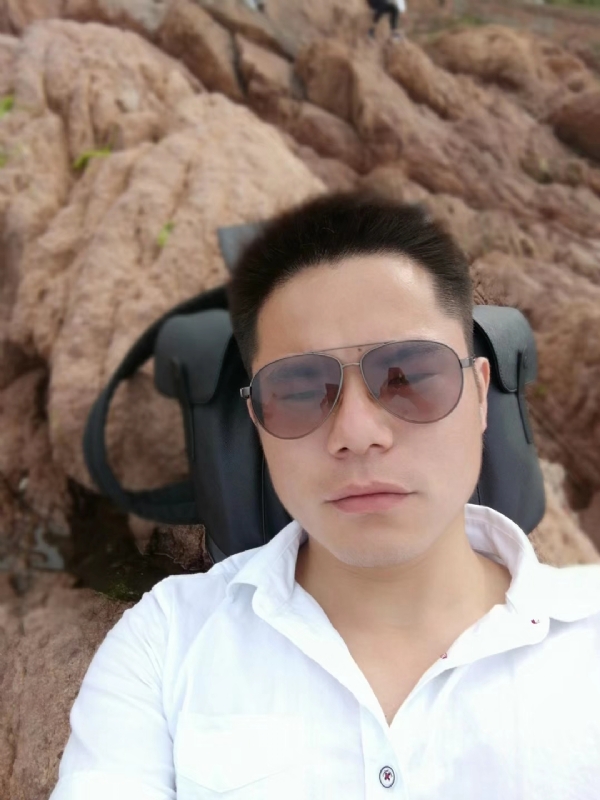 易听的第二张照片--梅州相亲服务中心