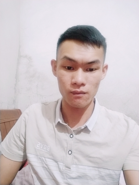 ye369369的第一张照片--梅州相亲服务中心