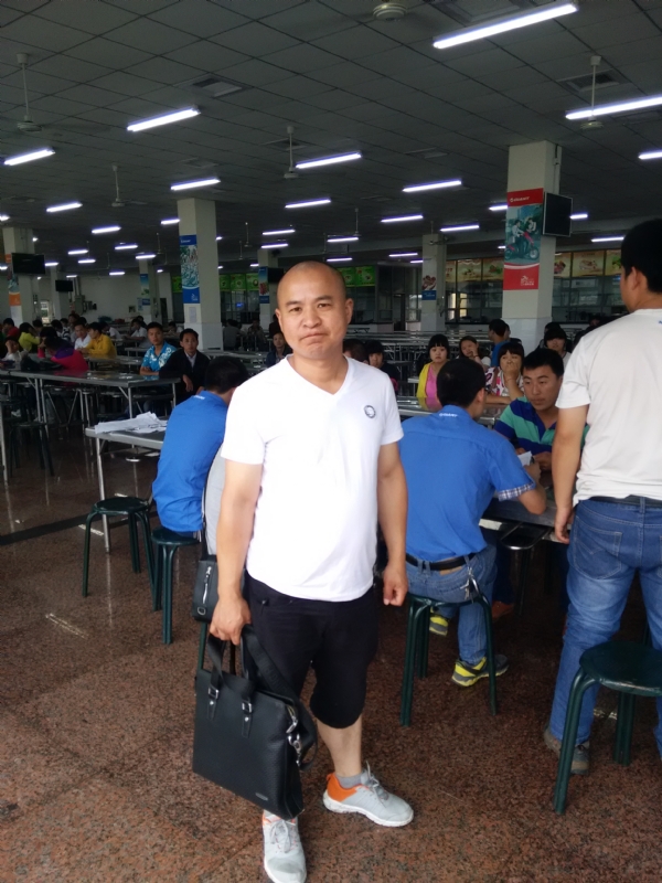 人在旅途的第五张照片--梅州相亲服务中心