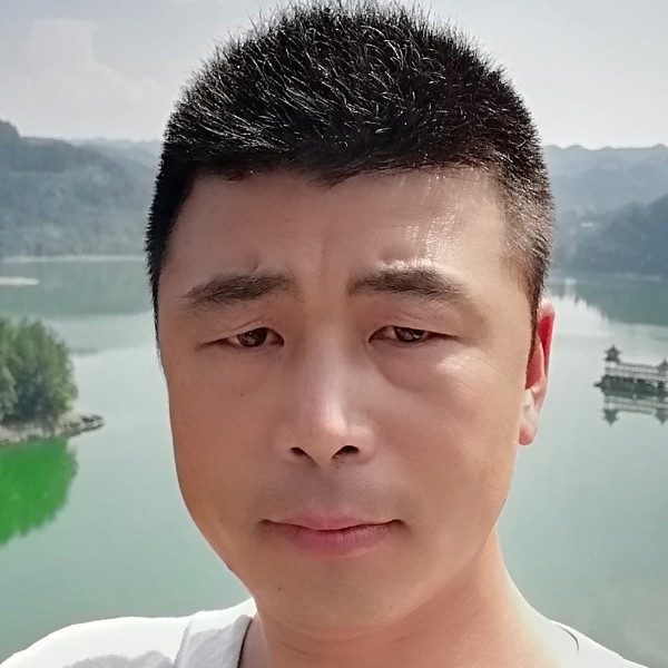 风雨天涯的第一张照片--梅州相亲服务中心