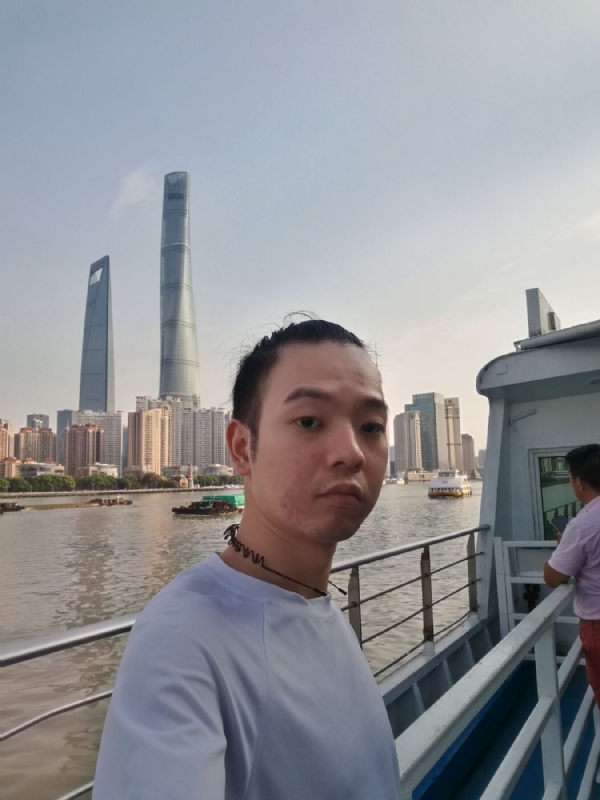 寻找爱情的孤单的第一张照片--梅州相亲服务中心