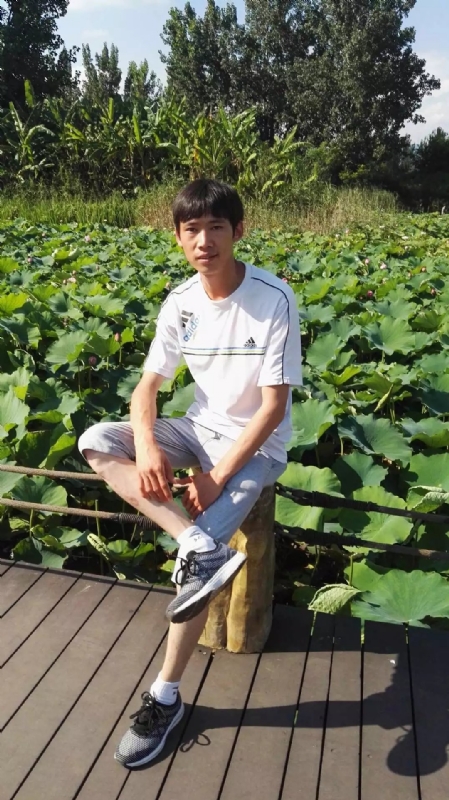 洛佐山娃的第一张照片--梅州相亲服务中心