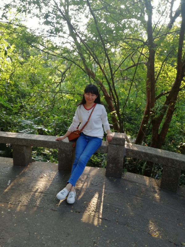 夏陌的第一张照片--梅州相亲服务中心