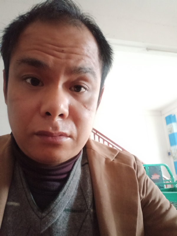 唐水果店发发发的第二张照片--梅州相亲服务中心