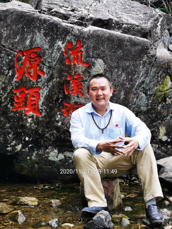 杨财神的第一张照片--梅州相亲服务中心