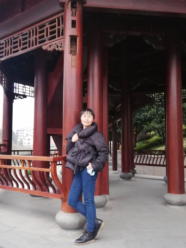 篱落的第一张照片--梅州相亲服务中心