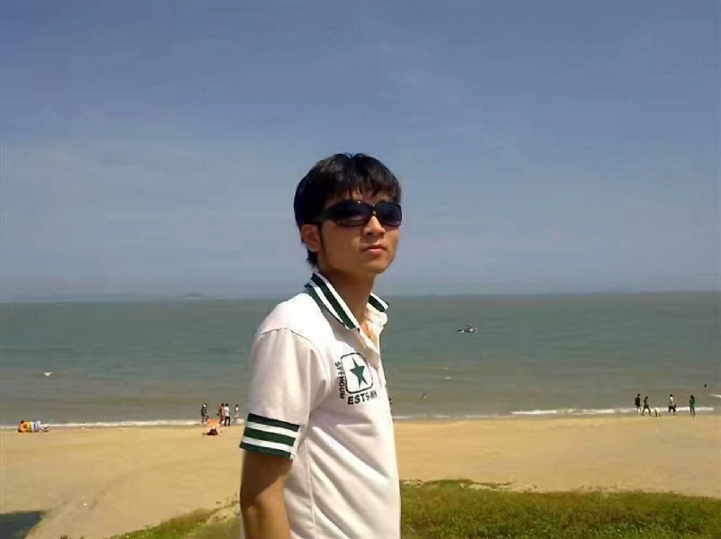 阿俊的第一张照片--梅州相亲服务中心