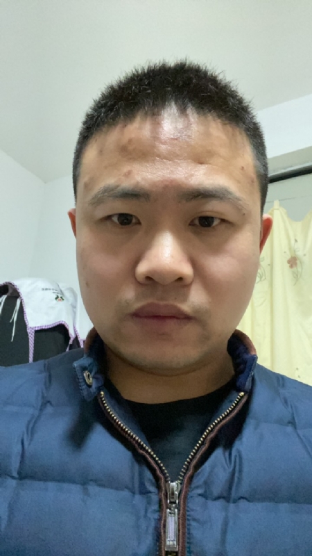 苹果的第一张照片--梅州相亲服务中心