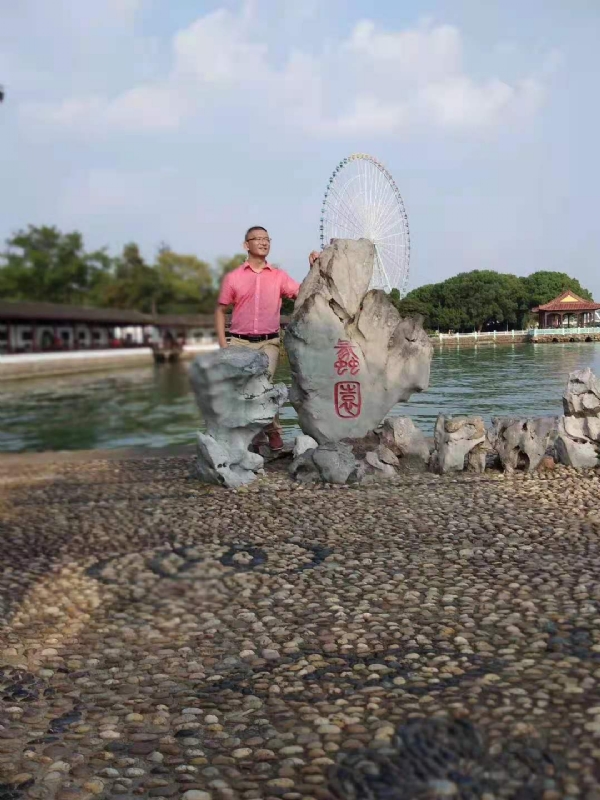 单翼天使的第一张照片--梅州相亲服务中心