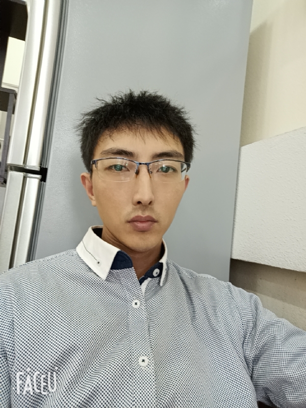 阳光大男孩的第二张照片--梅州相亲服务中心