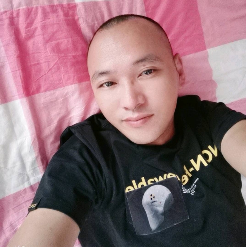 求脱单的第一张照片--梅州相亲服务中心