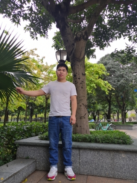 小欧的第二张照片--梅州相亲服务中心