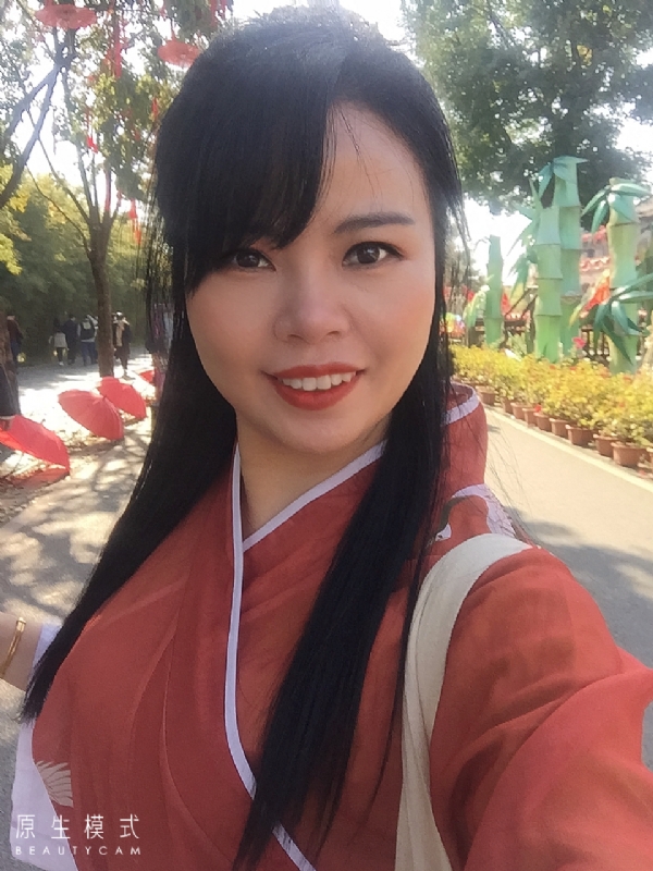 妮妮的第一张照片--梅州相亲服务中心