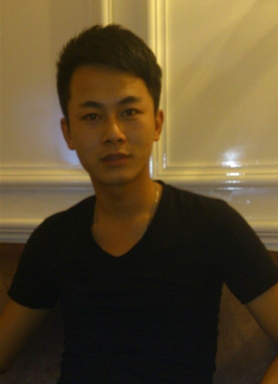 真情的流露的第一张照片--梅州相亲服务中心