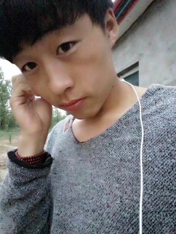 小胡的第一张照片--梅州相亲服务中心