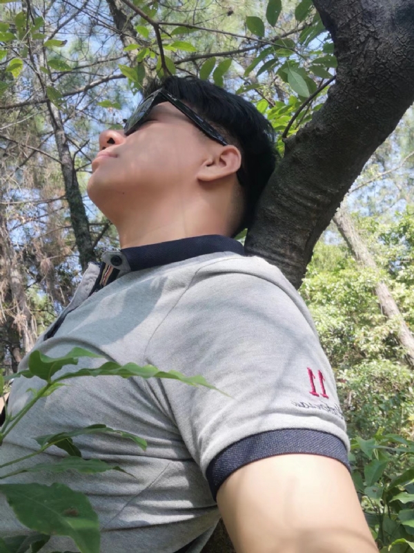 新丁的第一张照片--梅州相亲服务中心