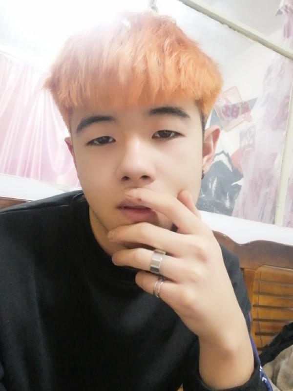 钟宇诗的第一张照片--梅州相亲服务中心