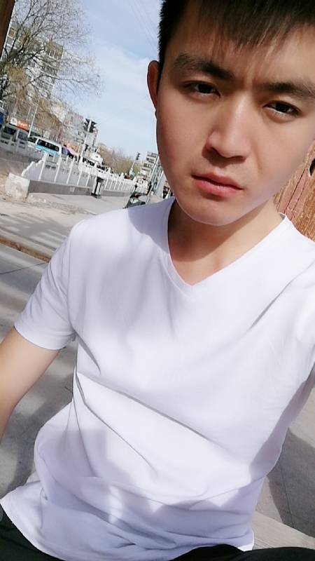 未来可期的我的第一张照片--梅州相亲服务中心