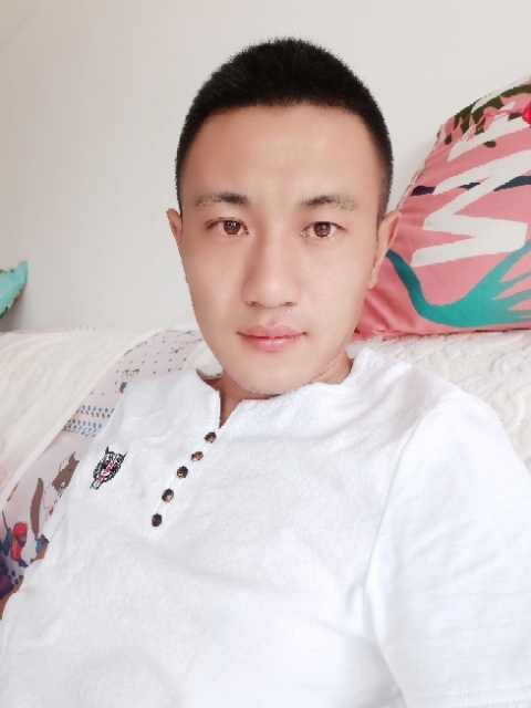 海阔天空的第一张照片--梅州相亲服务中心