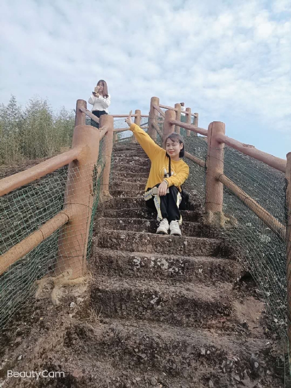 珠珠的第一张照片--梅州相亲服务中心