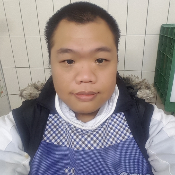 黑熊的第一张照片--梅州相亲服务中心