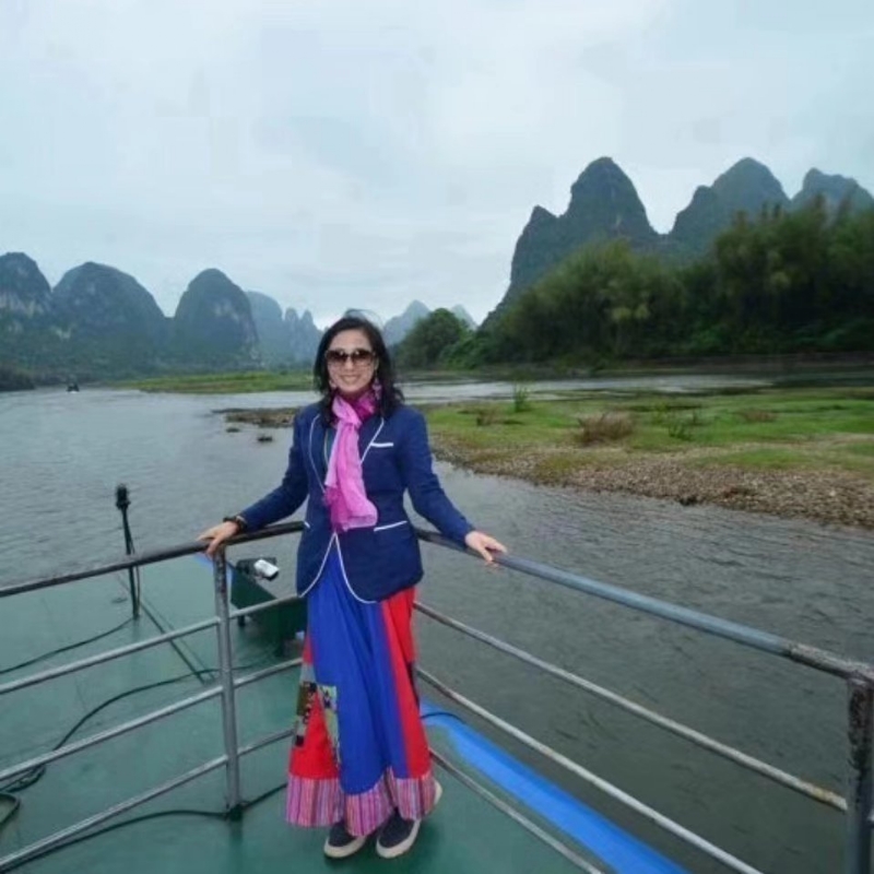 julia的第一张照片--梅州相亲服务中心