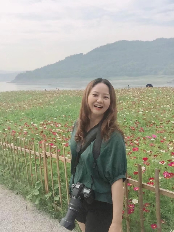 花雨的第一张照片--梅州相亲服务中心