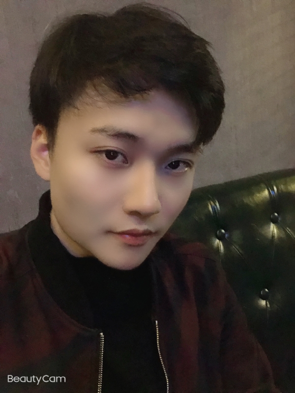 飞鸟和蝉的第一张照片--梅州相亲服务中心