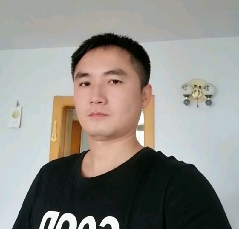 素年锦时的第一张照片--梅州相亲服务中心