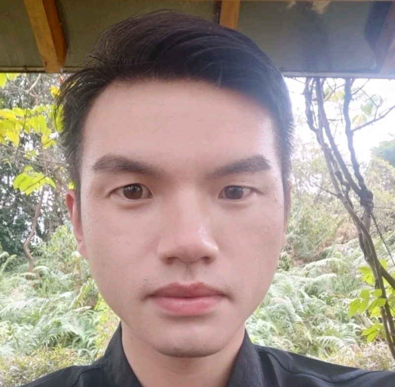 彬彬有礼的第一张照片--梅州相亲服务中心