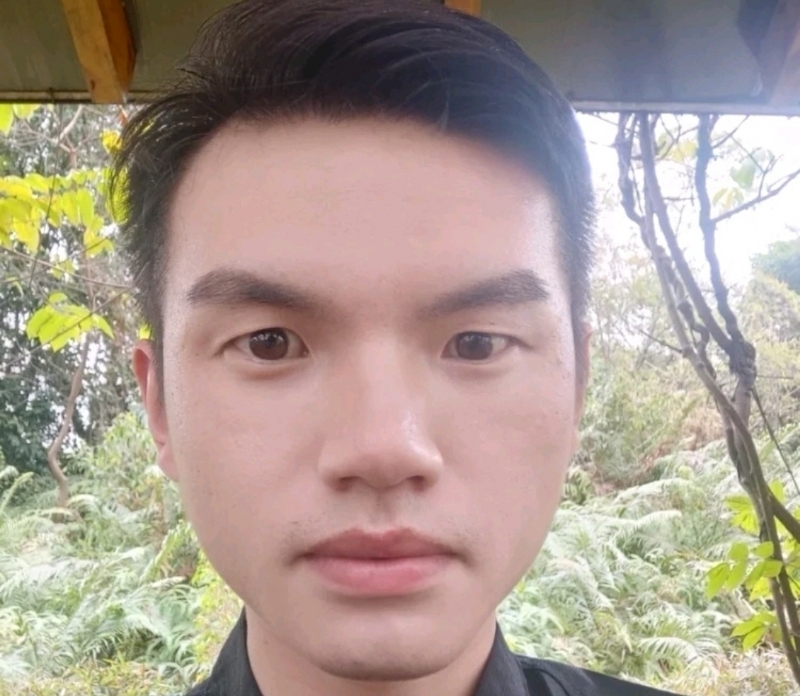 彬彬有礼的第二张照片--梅州相亲服务中心