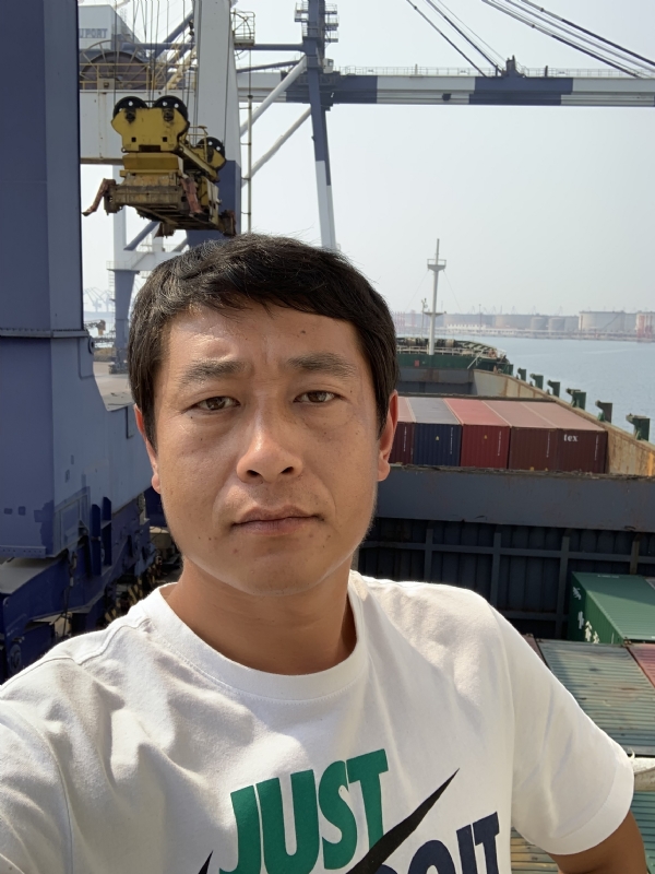 山野娴人的第一张照片--梅州相亲服务中心