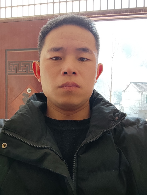 勇敢的成长的第一张照片--梅州相亲服务中心