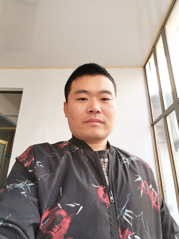 会飞的猪的第一张照片--梅州相亲服务中心