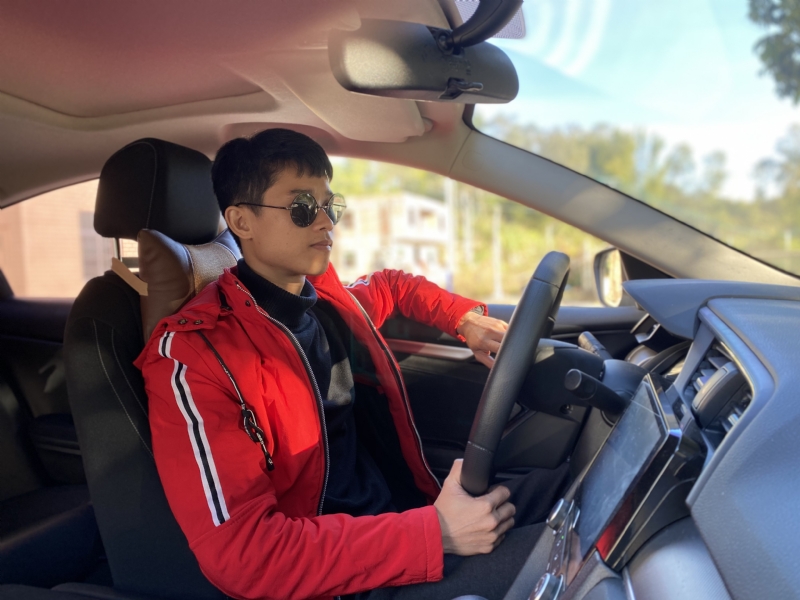 林威成的第二张照片--梅州相亲服务中心