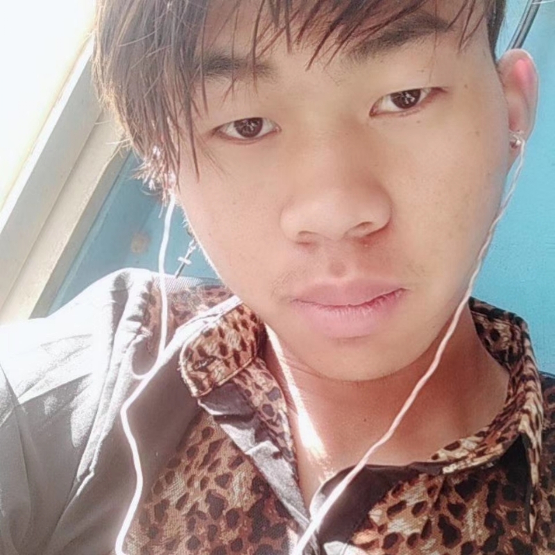 少年不在少的第三张照片--梅州相亲服务中心