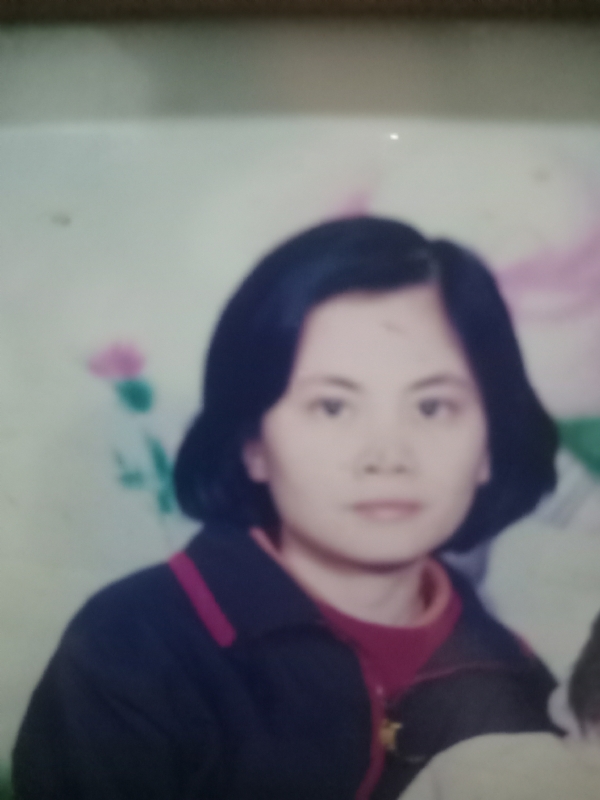 子佳的第四张照片--梅州相亲服务中心