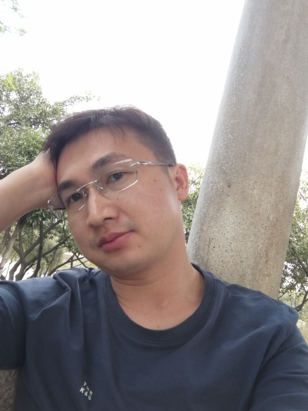 不如随风的第一张照片--梅州相亲服务中心