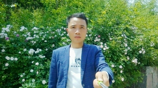 一生何求的第一张照片--梅州相亲服务中心