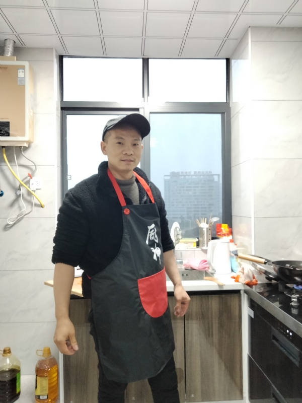 国宝的第一张照片--梅州相亲服务中心