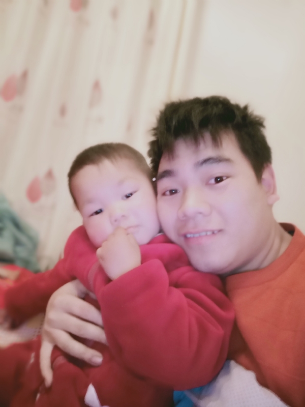 孤独一生的第一张照片--梅州相亲服务中心