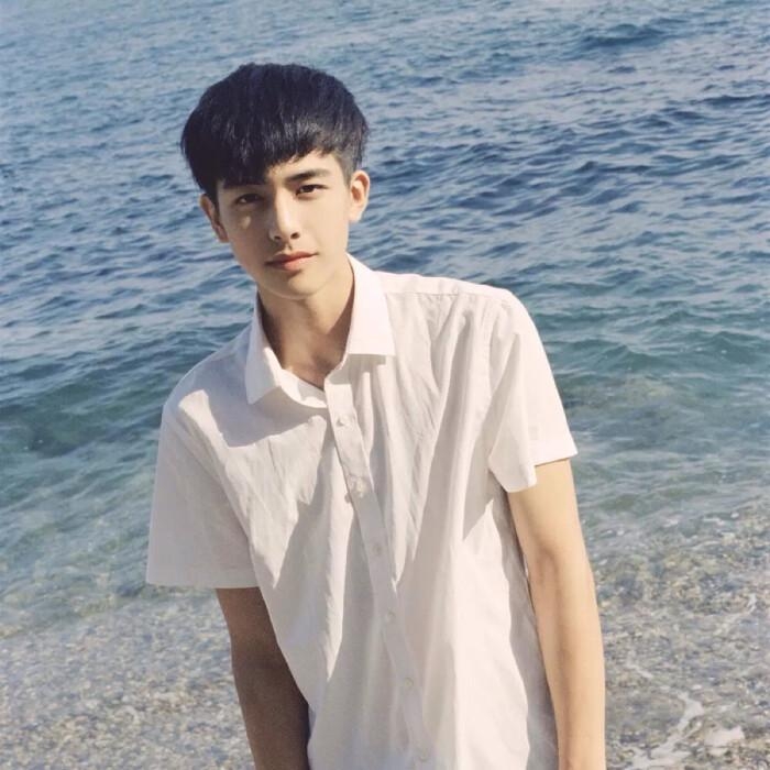 啊巴啊巴的第一张照片--梅州相亲服务中心