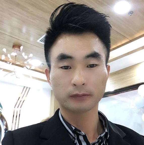 情系半生的第一张照片--梅州相亲服务中心