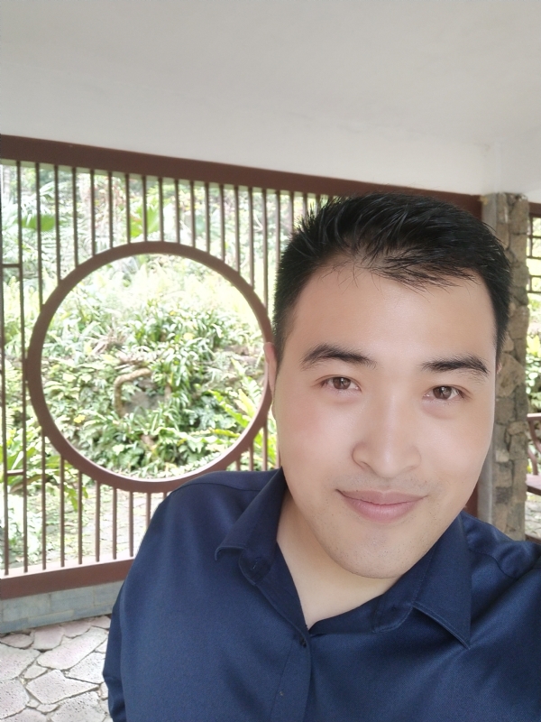 天涯漂泊客的第一张照片--梅州相亲服务中心