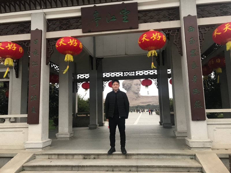 风继续吹的第一张照片--梅州相亲服务中心