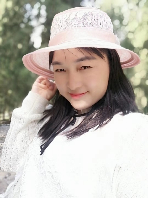 凤凰的第一张照片--梅州相亲服务中心