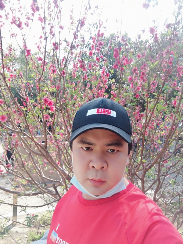 真心交友的第一张照片--梅州相亲服务中心