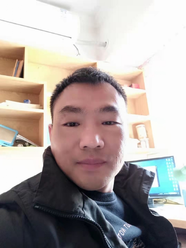 向前葱的第一张照片--梅州相亲服务中心